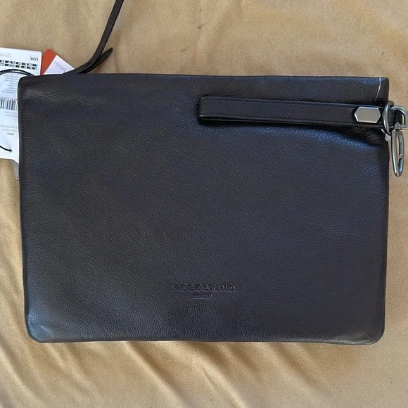 Gray and Black Tiger Face Clutch - Picture 2 of 2